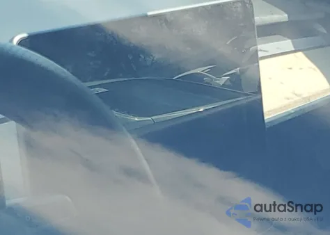 2022 Tesla Model Y from USA, damaged, VIN 7SAYGDEE8NF439792